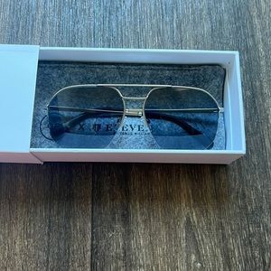 Look x Eleven Muse Sunglasses